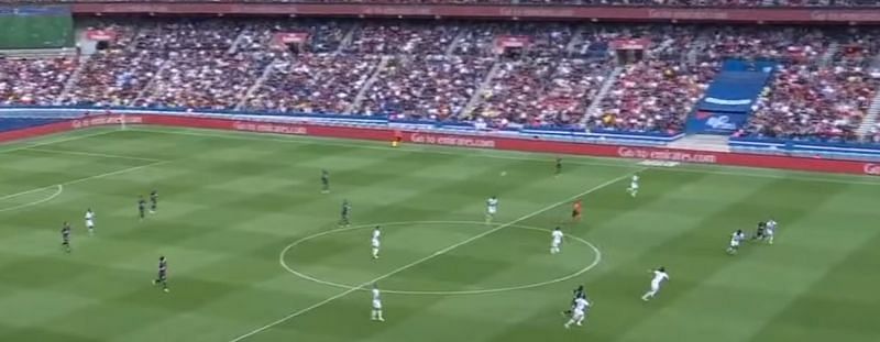 PSG's Long Balls.